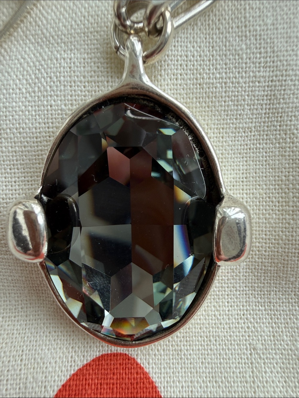 UNO de 50 Silver Chain Necklace with Black Faceted Pendant - Picture 4 of 5